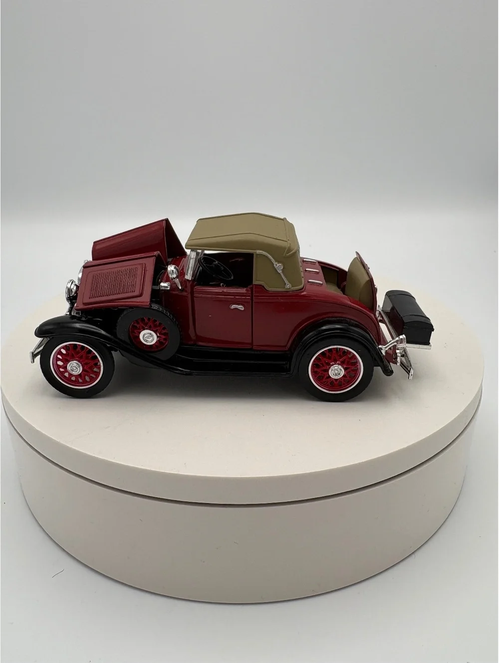 1931 Classic Car Diecast Model Red Tan Convertible 4”